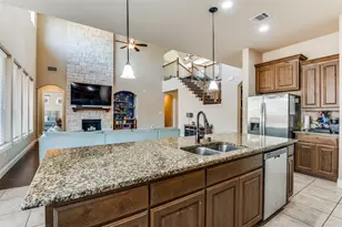 6815 Sunshade Ln, Dallas, TX 75236 - Photo 13