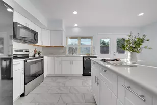 1024 E Peters Colony Rd, Carrollton, TX 75007 - Photo 17