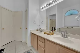 700 N Emma Dr, Arlington, TX 76002 - Photo 17