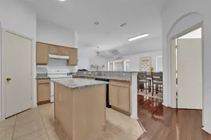 700 N Emma Dr, Arlington, TX 76002 - Photo 7