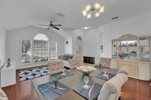 700 N Emma Dr, Arlington, TX 76002 - Photo 3