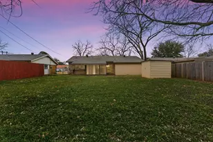 1739 Oak Lake, Irving, TX 75060 - Photo 25