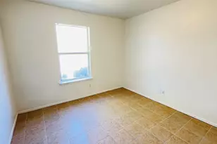 7632 Livvie Meador Ln, Dallas, TX 75227 - Photo 21