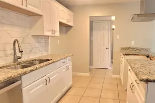 7143 Nutmeg Ln, Dallas, TX 75249 - Photo 11