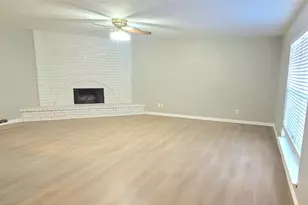 7143 Nutmeg Ln, Dallas, TX 75249 - Photo 3