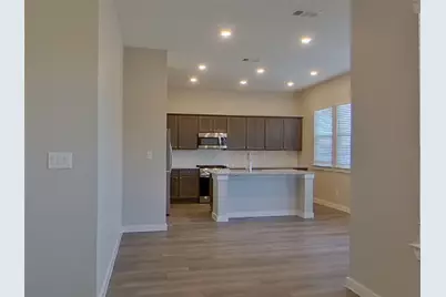 727 Lacewing Drive, Arlington, TX 76005 - Photo 5