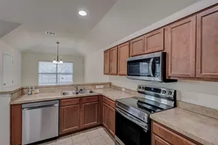 7802 Arkan Pkwy, Dallas, TX 75241 - Photo 9