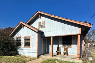 4422 Crozier St, Dallas, TX 75215 - Photo 1