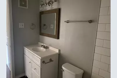 2532 Charlotte Street #B7, Denton, TX 76201 - Photo 5