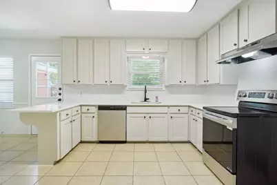 1125 Mason Drive, Hurst, TX 76053 - Photo 5