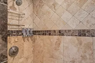 11123 Manorview Cir, Dallas, TX 75228 - Photo 17