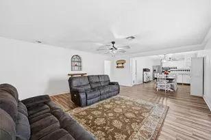 905 W Elizabeth Dr, Robinson, TX 76706 - Photo 7