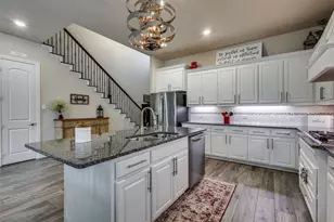 7701 Caddo Cove, McKinney, TX 75071 - Photo 9