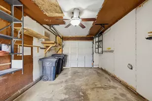 6233 Windermere Pl, Fort Worth, TX 76112 - Photo 25