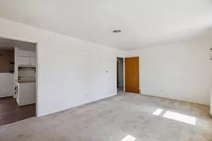 6233 Windermere Pl, Fort Worth, TX 76112 - Photo 9