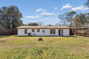 6233 Windermere Pl, Fort Worth, TX 76112 - Photo 23