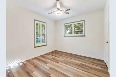 2714 Carriage Lane, Carrollton, TX 75006 - Photo 15