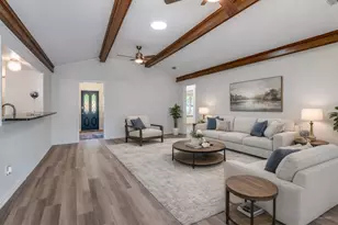 2714 Carriage Ln, Carrollton, TX 75006 - Photo 3