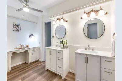 2714 Carriage Lane, Carrollton, TX 75006 - Photo 13