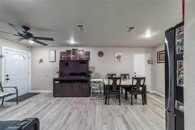 1805 W Sanford Street, Arlington, TX 76012 - Photo 9