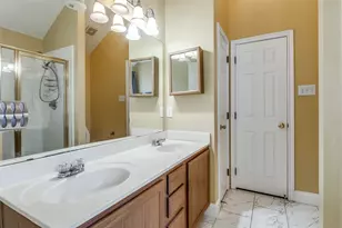 4621 St Francis Ave, Dallas, TX 75227 - Photo 19