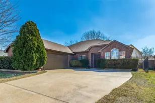 4621 St Francis Ave, Dallas, TX 75227 - Photo 5