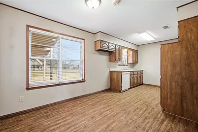 306 Texoma Drive, Whitesboro, TX 76273 - Photo 9