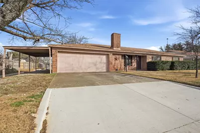 306 Texoma Drive, Whitesboro, TX 76273 - Photo 3