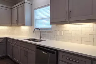 4022 Ivanhoe Ln, Dallas, TX 75212 - Photo 11