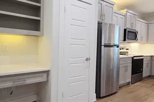 4022 Ivanhoe Ln, Dallas, TX 75212 - Photo 9