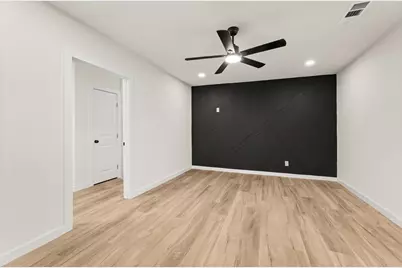 1316 Cascade Street, Mesquite, TX 75149 - Photo 11