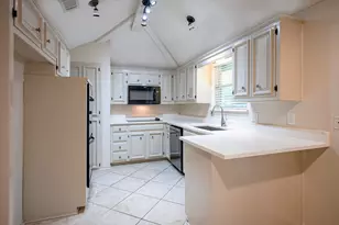 4449 Boston Dr, Plano, TX 75093 - Photo 3