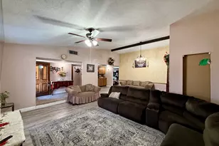 3126 Tres Logos Ln, Dallas, TX 75228 - Photo 3