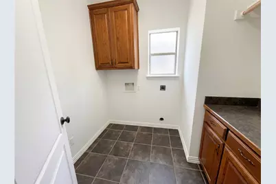 1817 Colorado Court, Burleson, TX 76028 - Photo 9