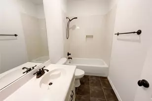 1817 Colorado Ct, Burleson, TX 76028 - Photo 15