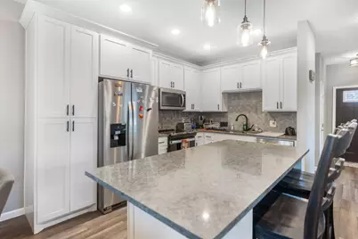 207 S James Street, Alvarado, TX 76009 - Photo 7