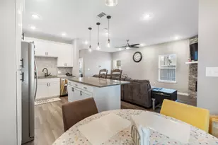 207 S James St, Alvarado, TX 76009 - Photo 9