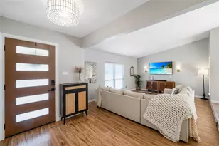 2201 Travis Dr, Plano, TX 75093 - Photo 3