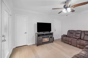 6308 Vel Dr, Fort Worth, TX 76112 - Photo 15