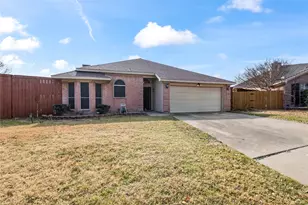 8625 Cotton Creek Ln, Fort Worth, TX 76123 - Photo 3