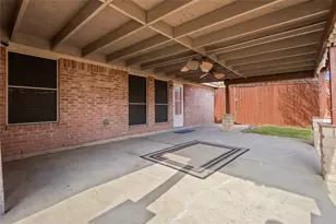 8625 Cotton Creek Ln, Fort Worth, TX 76123 - Photo 19