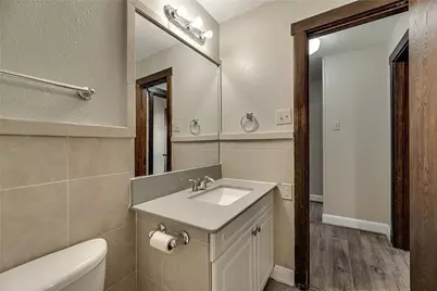 202 S Willomet Drive, Dallas, TX 75208 - Photo 15