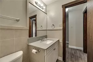 202 S Willomet Dr, Dallas, TX 75208 - Photo 15