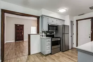 202 S Willomet Dr, Dallas, TX 75208 - Photo 7