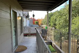 202 S Willomet Dr, Dallas, TX 75208 - Photo 39