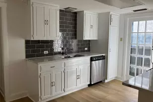 202 S Willomet Dr, Dallas, TX 75208 - Photo 37