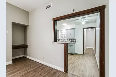 202 S Willomet Drive, Dallas, TX 75208 - Photo 5