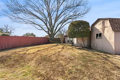 2801 Stoneridge Drive, Garland, TX 75044 - Photo 29