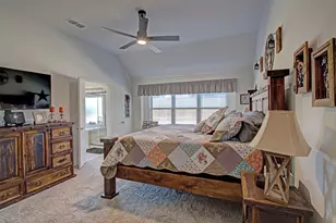 1916 Nightfall Dr, Alvarado, TX 76009 - Photo 11