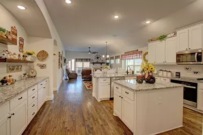 1916 Nightfall Drive, Alvarado, TX 76009 - Photo 5